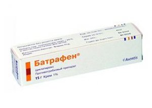 parazitaellenes és antimikrobiális szerek