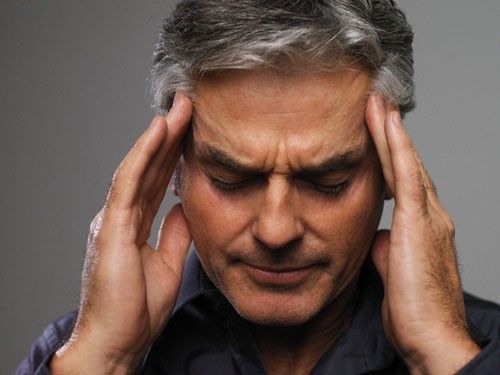 A fejfájás előbb-utóbb aggódik az emberek több mint 80% -ánál. 